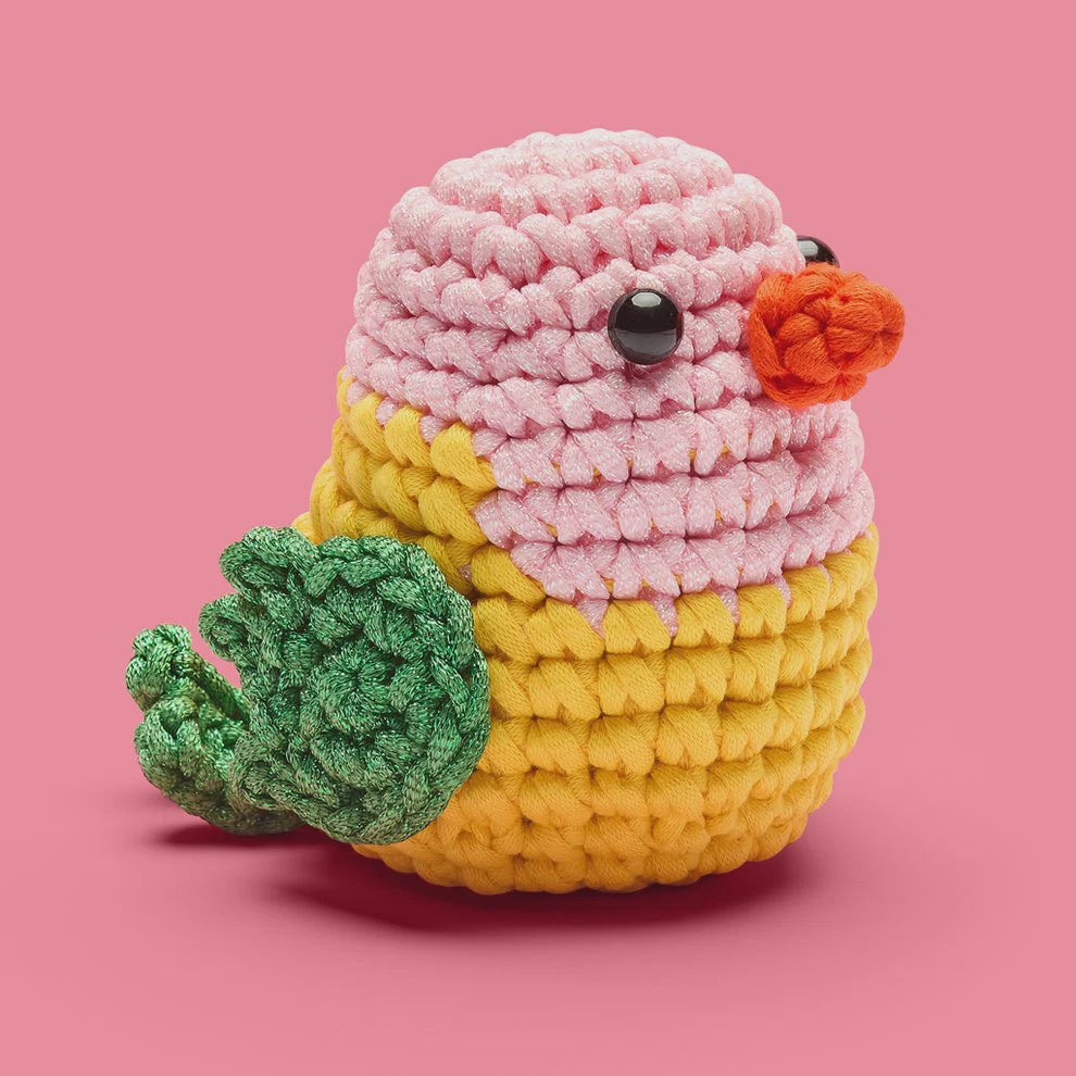 Cupid the Lovebird - Beginner Crochet Kit The Woobles Projects/Kits