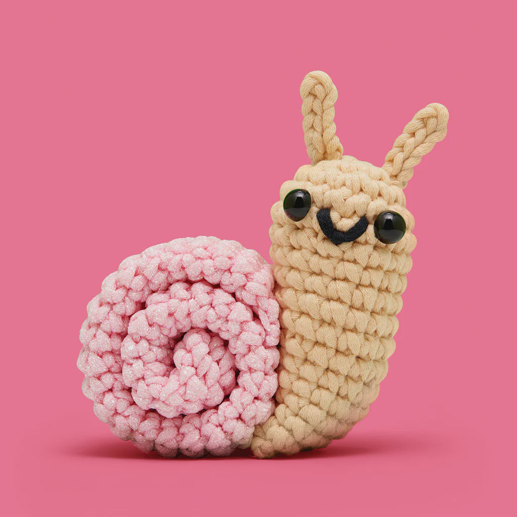 Mimi the Snail - Beginner Crochet Kit The Woobles Projects/Kits