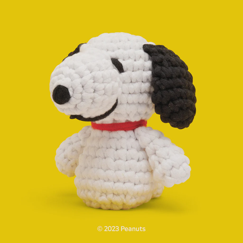Peanuts Snoopy - Woobles Beginner Crochet Kit The Woobles Projects/Kits