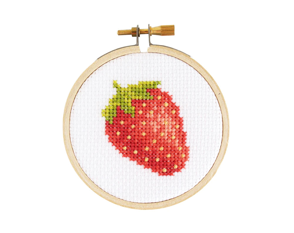 Mini Cross Stitch Kit: Strawberry The Stranded Stitch Projects/Kits